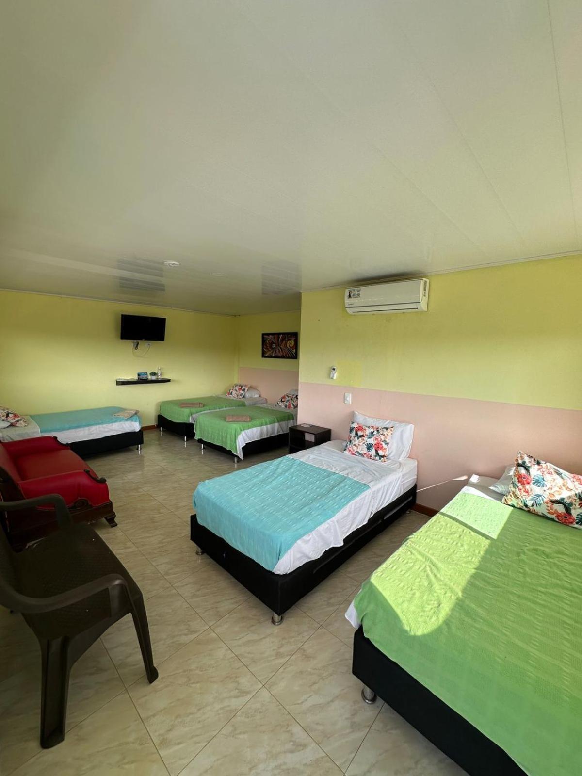 Victoria'S Gennie Bay Village Hostal Сан-Андрес Экстерьер фото